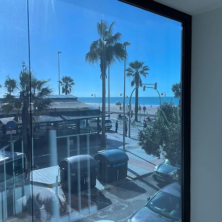 كاديز Apartamentos Playa Victoria المظهر الخارجي الصورة