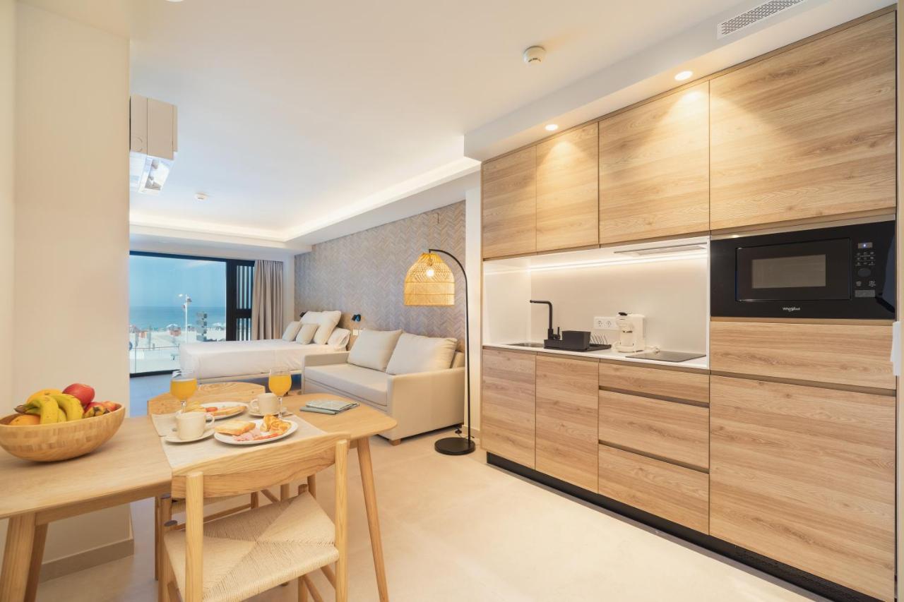 كاديز Apartamentos Playa Victoria المظهر الخارجي الصورة
