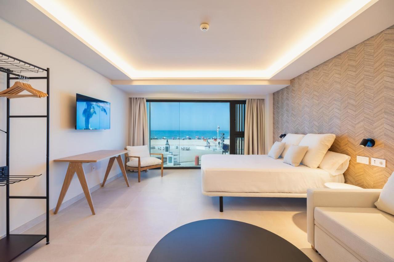 كاديز Apartamentos Playa Victoria المظهر الخارجي الصورة